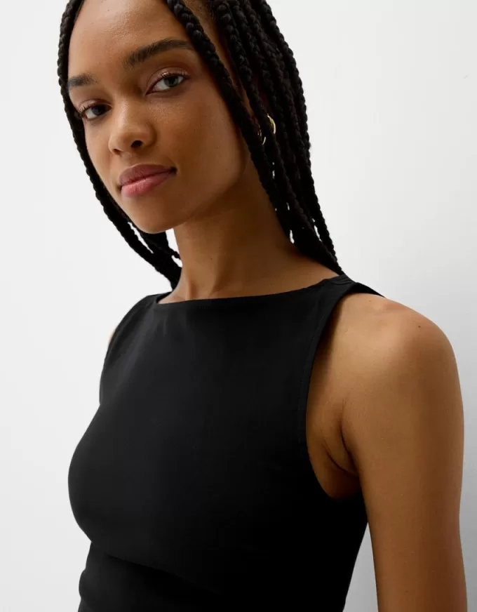 Top with tied detail at the back Top with tied detail at the back