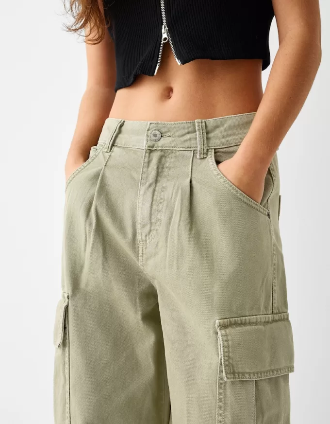 Twill cargo skater pants Twill cargo skater pants