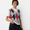 V-neck vest with argyle pattern V-neck vest with argyle pattern