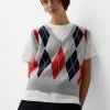 V-neck vest with argyle pattern V-neck vest with argyle pattern