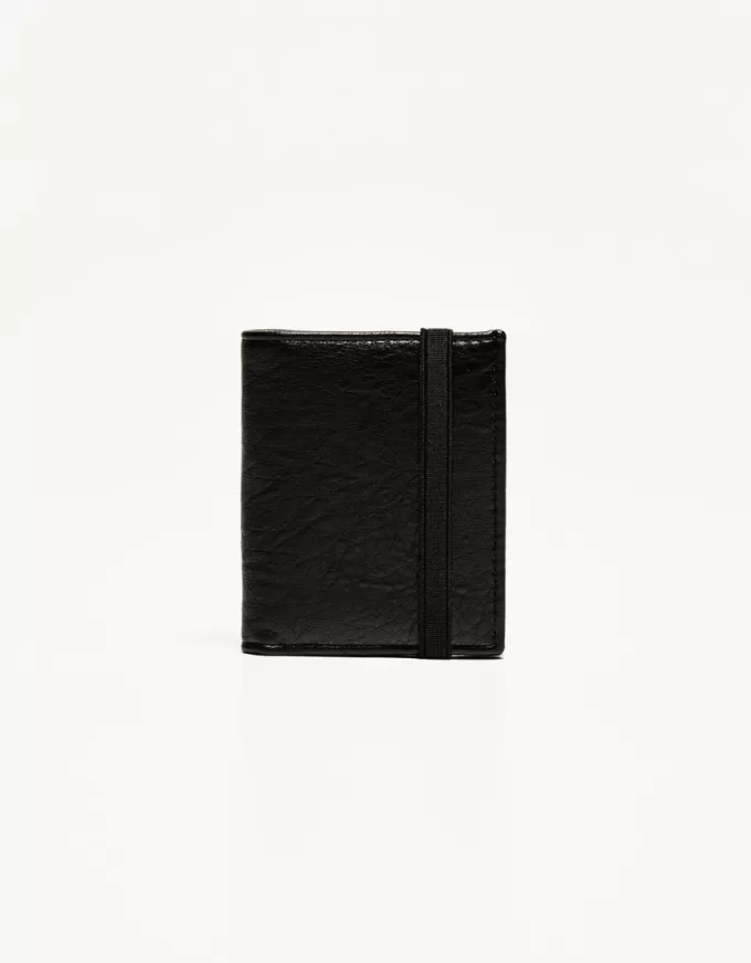 Wallet with elastic closure Wallet with elastic closure