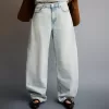 Wide barrel jeans Wide barrel jeans