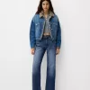 Wide-leg ’90s jeans Wide-leg ’90s jeans