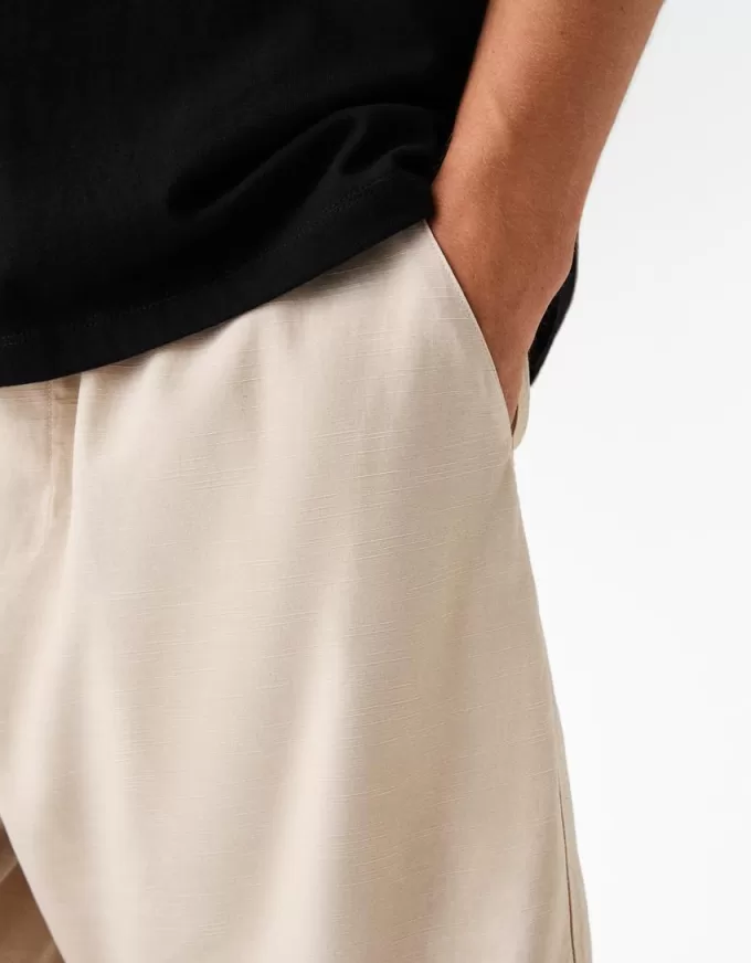 Wide-leg Bermuda shorts Wide-leg Bermuda shorts