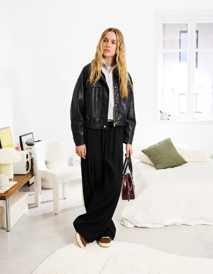 Wide-leg drawstring pants Wide-leg drawstring pants