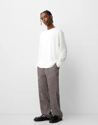 Wide-leg jogger pants